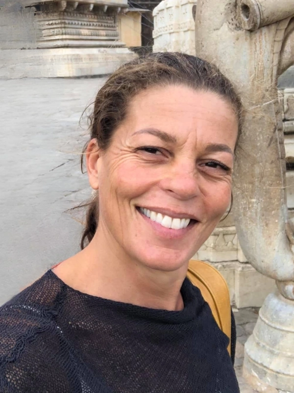 Yogi Lovers Yoga Teachers - Alexandra van Schaik